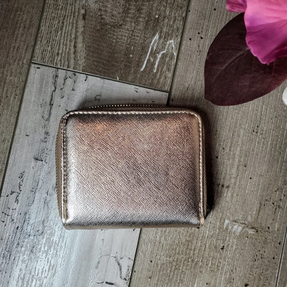 GUESS Los Angeles Abree Small Zip-Around Metallic Rose Gold Wallet NWOT